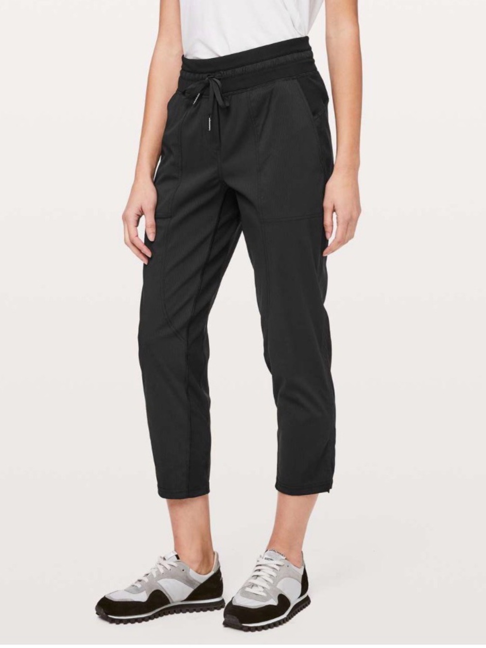 Lululemon Dance Studio Crop *25” 6 Black